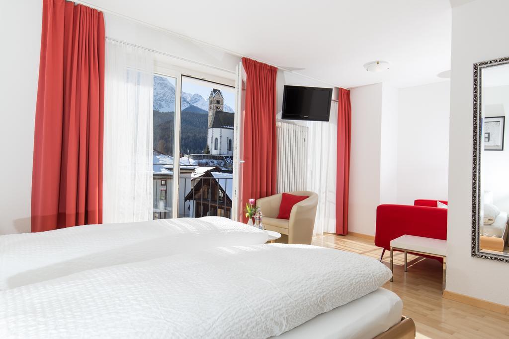 Hotel Restaurant Gabriel Scuol Exteriör bild